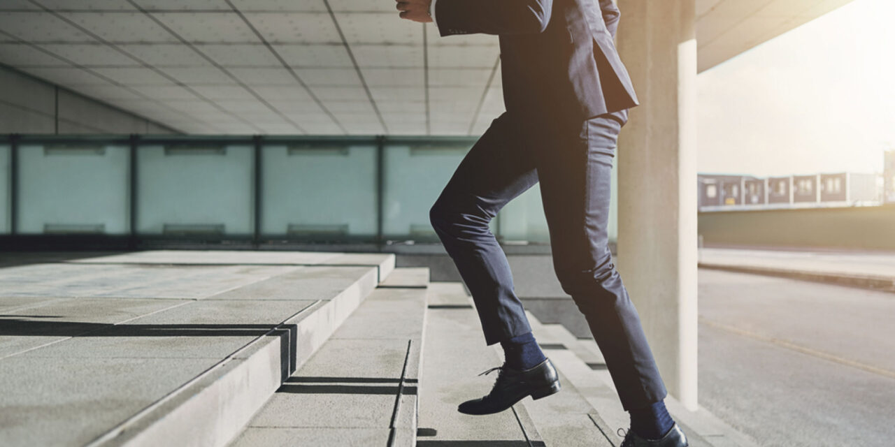 https://retrorm.com/wp-content/uploads/2022/06/Careers-BG-1280x640.jpg